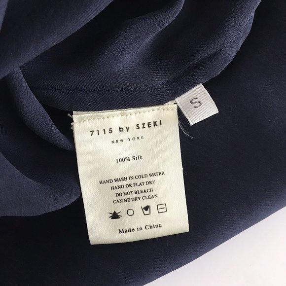 7115 by Szeki Signature Sandwashed Silk Tank in Navy - Picture 12 of 12